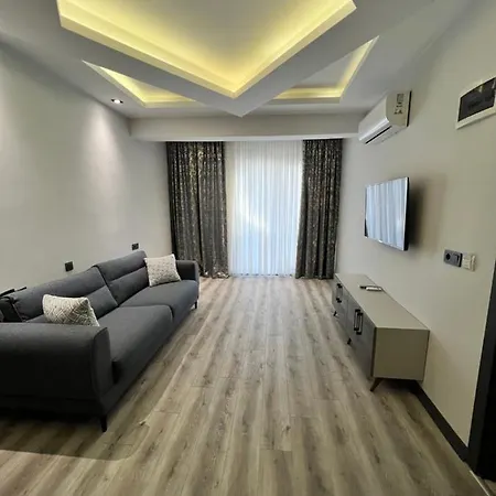 Golden Stoneluxe Hotel