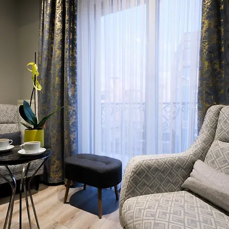 Golden Stoneluxe Stambuł