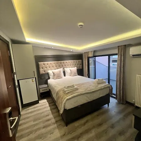 Golden Stoneluxe 3* Istambul